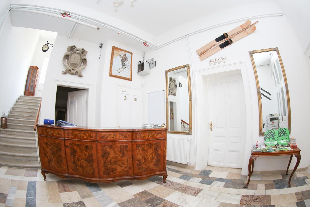 Old School Villa Nova Vas  Екстер'єр фото