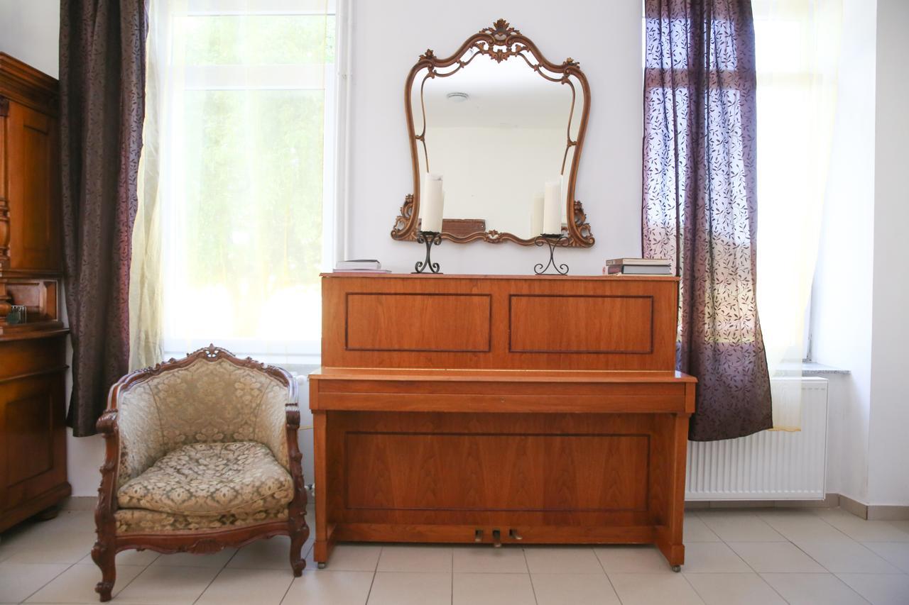 Old School Villa Nova Vas  Екстер'єр фото